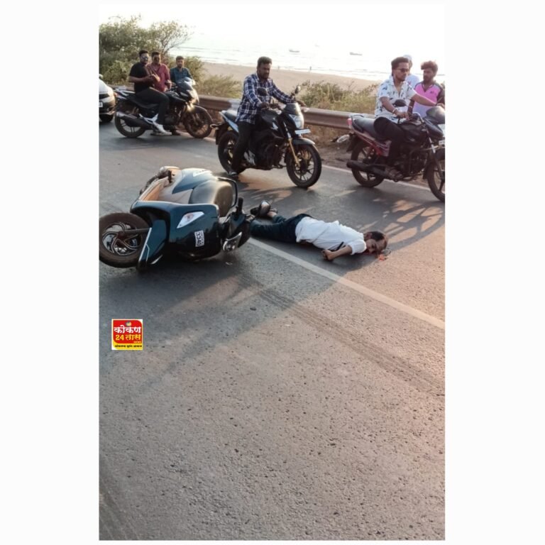 भाट्ये पुलावर दुचाकी स्वाराचा भीषण अपघात, जागीच मृत्यू– ओरटेक नडला