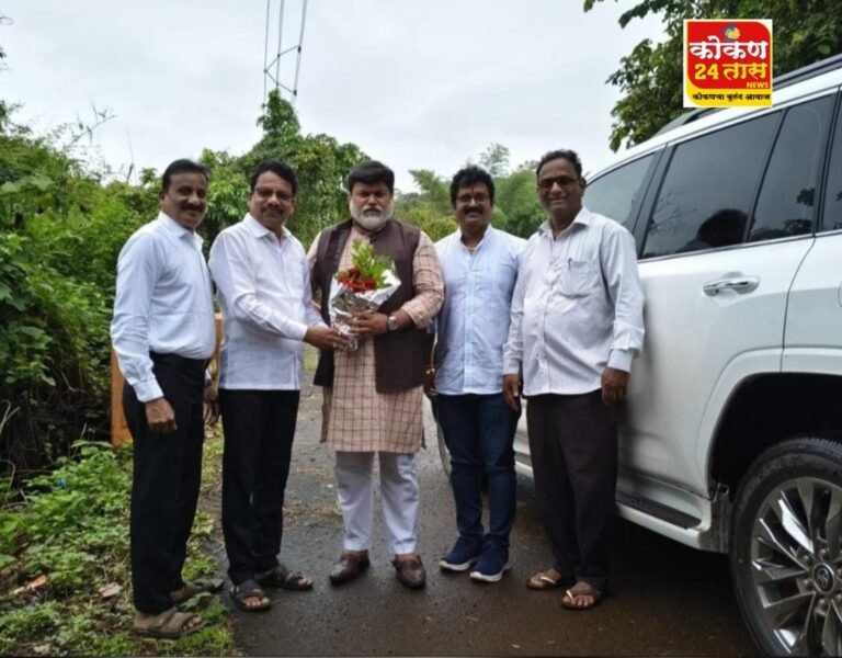 तंटामुक्ती समिती मालगुंडचे अध्यक्ष विलास राणे यांचे पालकमंत्री उदय सामंत साहेब यांच्याकडून अभिनंदन