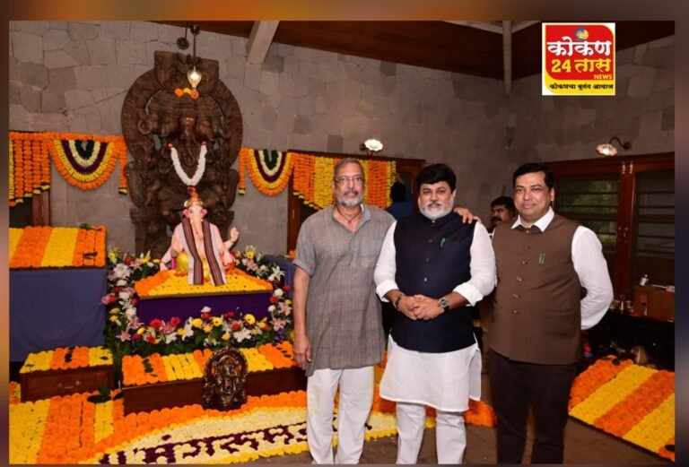 राज्याचे उद्योग व मराठी भाषा मंत्री तथा पालकमंत्री रत्नागिरी जिल्हा डॉउदय सामंत ह्यांनी पुणे दौऱ्यावर असताना ज्येष्ठ अभिनेते श्री.नाना पाटेकर यांच्या निवासस्थानी श्री गणेश दर्शनासाठी उपस्थित राहून श्री गणरायाचे मनोभावे दर्शन घेतले.